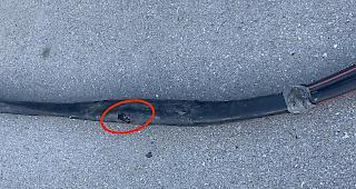 Klein aber effektiv. Die defekte Kabelmuffe, die an Silvester den Stromausfall verursachte.