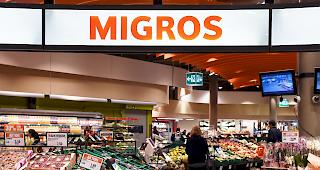 Immer noch kleiner als Coop: Insgesamt setzte der "orange Riese" 28,7 Milliarden Franken um. Das sind 0,7 Prozent mehr als im Vorjahr.