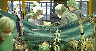 Patientin ist im Spital in Sitten an den Folgen einer Operation gestorben. (Symbolbild)