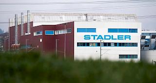 Der Schweizer Zugbauer Stadler Rail erh&auml;lt einen Millionenauftrag in England.