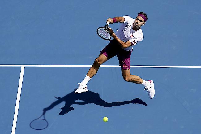 In seinem 46. Grand-Slam-Halbfinal trifft Federer am Donnerstag auf den Sieger des Duells zwischen dem Serben Novak Djokovic und Milos Raonic aus Kanada.