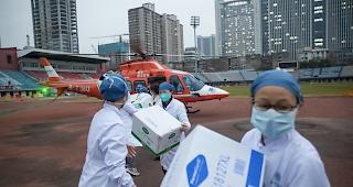 Chinas Industrie ist wegen des Ausbruchs der Coronavirus-Epidemie so stark eingebrochen wie noch nie. Der amtliche Einkaufsmanagerindex (PMI) sank im Februar auf 35,7 Punkte von 50,0 Punkten im Januar, wie das Statistikamt am Samstag mitteilte.