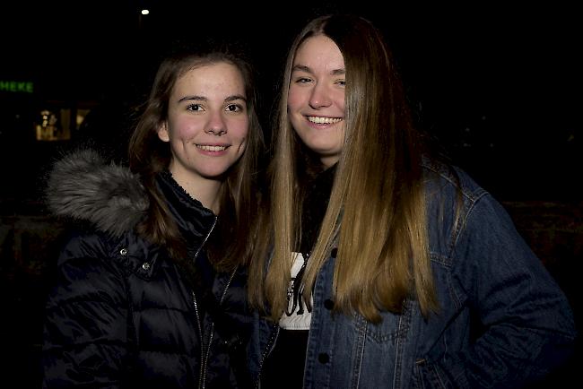 Enya Mathier (16), Salgesch, und Franziska Ziegler (17), Wiler.