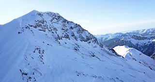 Am Samstagnachmittag sind zwei Skitourenfahrer am Albristhorn im Berner Oberland unabh&auml;ngig voneinander abgest&uuml;rzt. 
