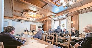 Kurze Angelegenheit. Die Produktionsst&auml;tte der Kasperskian AG wird f&uuml;r 2,7 Millionen Franken versteigert. Foto mengis media/Alain Amherd