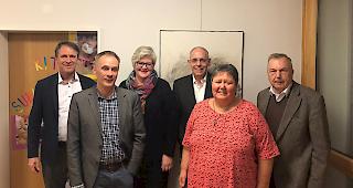 Die Verantwortlichen nach der Fachveranstaltung zum Thema Demenz im Haus der Generationen St. Anna in Steg.