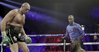 Der 2,06 m grosse Fury verbesserte mit dem erneuten Titelgewinn seinen Kampfrekord auf 30 Siege (21 vorzeitig) und einem Remis.