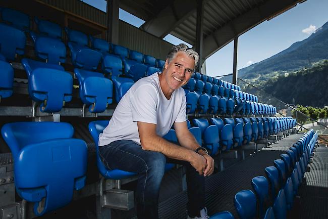 Marco Walker, Trainer der 1. Mannschaft des FC Naters Oberwallis, hat seinen Vertrag vorzeitig bis Ende Juni 2021 verlängert.