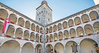 Der Kampf um den SP-Sitz im Stockalperschloss dürfte spannend werden.