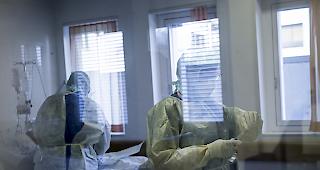 Insgesamt gab es bis Montagmittag landesweit 19 Todesopfer durch die Lungenkrankheit Covid-19. (Symbolbild)