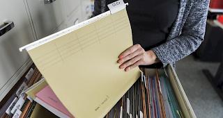 Der Kanton bietet ein digitales Stellenportal an. Quasi eine Personalvermittlungsb&ouml;rse und eine Personalbedarfsb&ouml;rse.