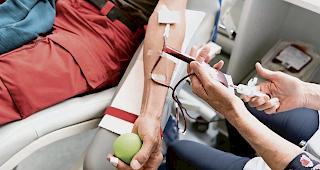 Immer notwendig. Die Blutspende ist auch deshalb so wichtig, weil einige Blutbestandteile nicht ewig gelagert werden k&ouml;nnen.