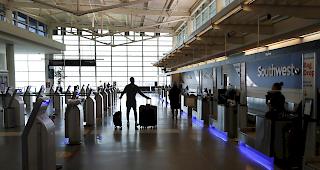 Trump liess zun&auml;chst offen, wie lange der urspr&uuml;nglich bis Mitte April geplante Einreisestopp andauern soll.