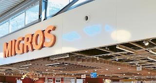 Ereignisreiches Jahr. Die Migros Wallis (Bild Simplon Center in Glis) ist finanziell weiterhin gut unterwegs. 2019 erwirtschaftete man einen Cashflow von fast 30 Millionen Franken. Foto zvg