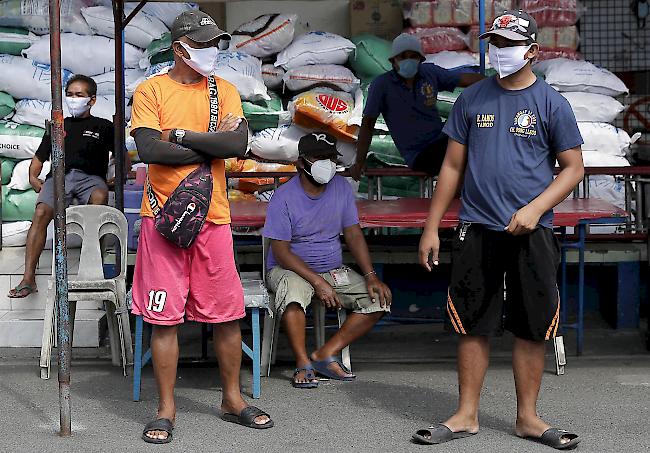 Die Hauptinsel der Philippinen, Luzon, befindet sich seit 16. März unter einer Ausgangssperre, nur allernötigste Gänge etwa zum Supermarkt oder zur Arbeit sind erlaubt.
