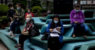 Ein europ&auml;isches Pharmaunternehmen hatte Mundschutz-Masken im Wert von fast sieben Millionen Euro bestellt und bezahlt. Sobald das Geld &uuml;berwiesen worden war, sei der Mann abgetaucht. (Symbolbild)
