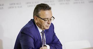 Staatsratspräsident Roberto Schmidt wird vielleicht noch heute Mittwoch eine Staatsratssitzung per Telefonkonferenz einberufen, «um über ein allfälliges kantonales Massnahmenpaket noch heute oder morgen zu entscheiden». (Archivbild)