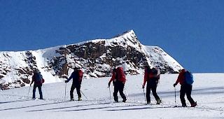 Aus der Traum. Auf Skitouren mit Bergf&uuml;hrern und Kollegen muss in diesem Fr&uuml;hjahr verzichtet werden.