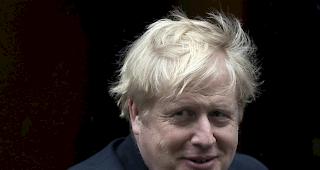 Der britische Premierminister Boris Johnson ist am Sonntag aus dem Krankenhaus entlassen worden. Er werde auf Anraten der Ärzte aber nicht sofort wieder mit seiner Arbeit beginnen, teilte ein Regierungssprecher in London mit.